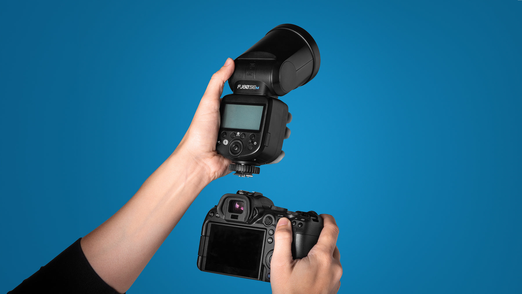 FJ80-SE Speedlight (80Ws)